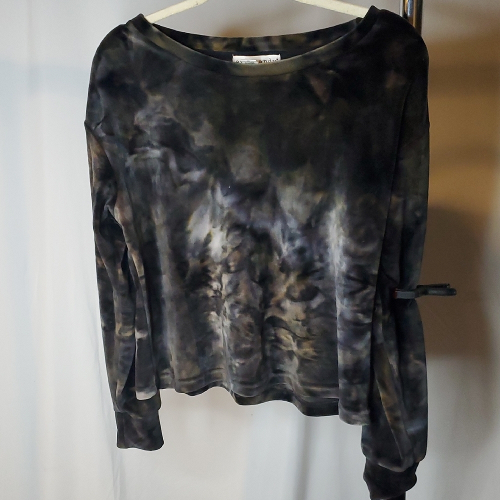 Eye Candy Black and Gray Tie-Dye Sweatshirt